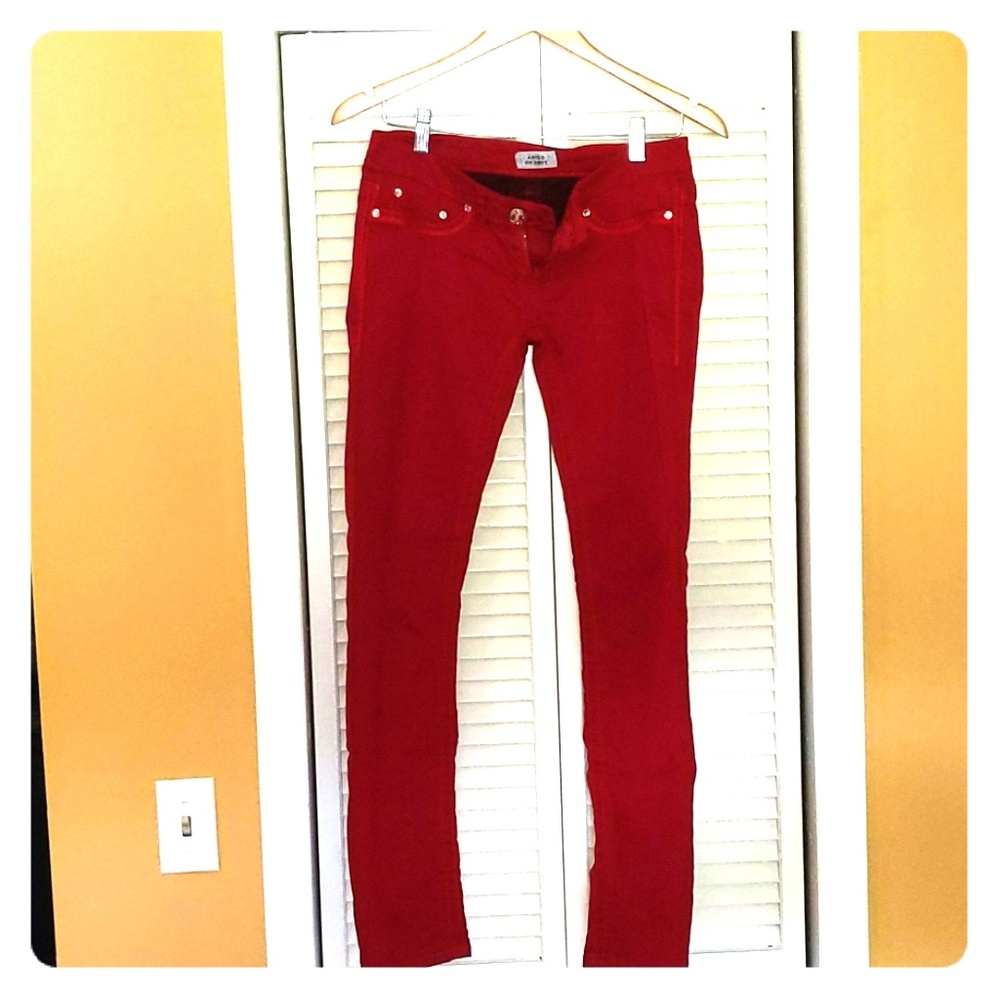 Day trip aries skinny